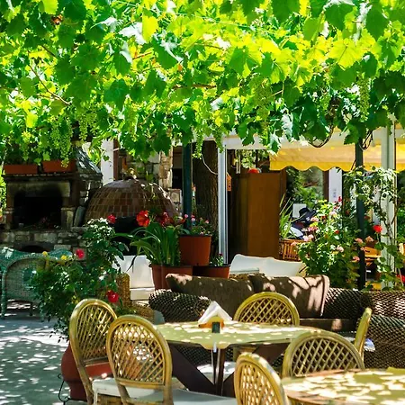 Piatsa Michalis 4* Ποτός