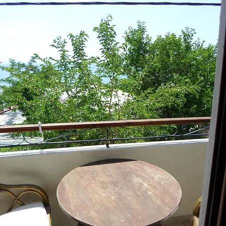 皮亚特萨米哈利斯公寓 4* 波托什