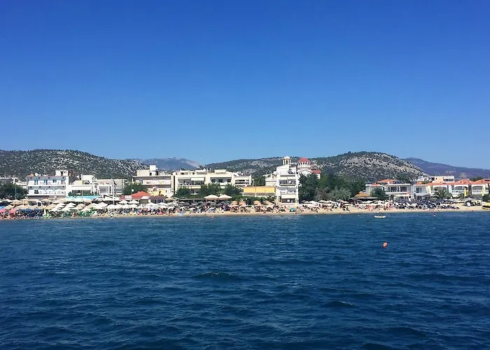 Πανσιόν Piatsa Michalis Ποτός