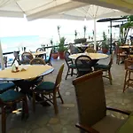 Piatsa Michalis بيت ضيافة بوتوس