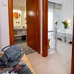 Piatsa Michalis بيت ضيافة 4*