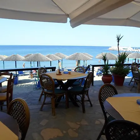 Guest house Piatsa Michalis *