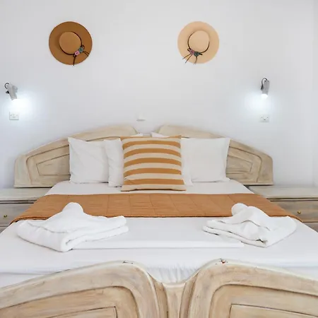 Piatsa Michalis Pensión