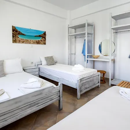 Piatsa Michalis Guest house *