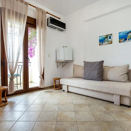 Guest house Piatsa Michalis