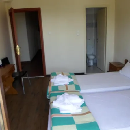 Pensión Piatsa Michalis 4*