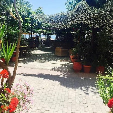 Piatsa Michalis Guest house