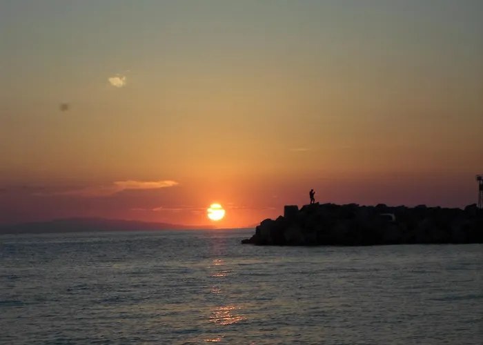 Guest house Piatsa Michalis 4*