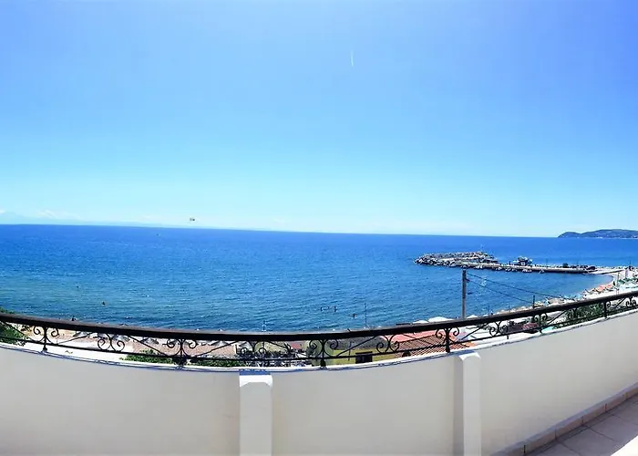 Piatsa Michalis Guest house Potos