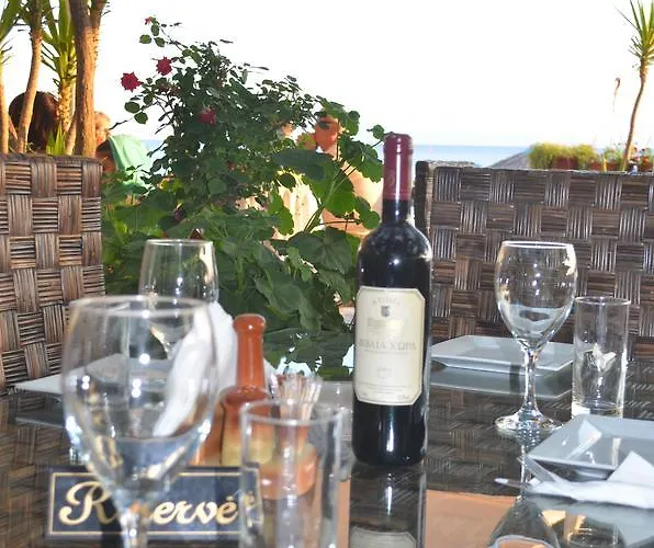 Piatsa Michalis Guest house Potos